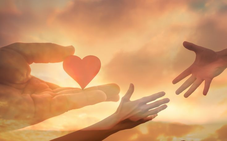 Grand Marabout Puissant Nawan utilisant ses dons de voyant médium