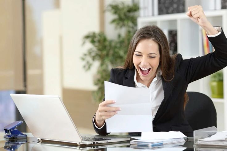 Clients satisfaits après une consultation avec le Voyant Médium Nawan