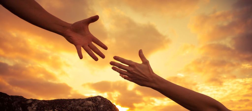 couple qui retrouve l’amour grâce à un rituel affectif