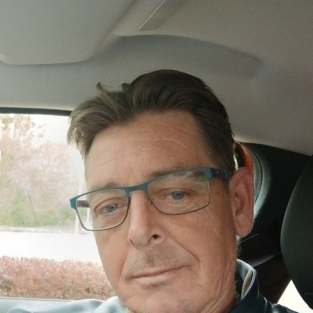 Marc témoigne de son expérience avec le Marabout Nawan, qui a permis à son retour affectif de se réaliser après une longue période d’éloignement émotionnel.